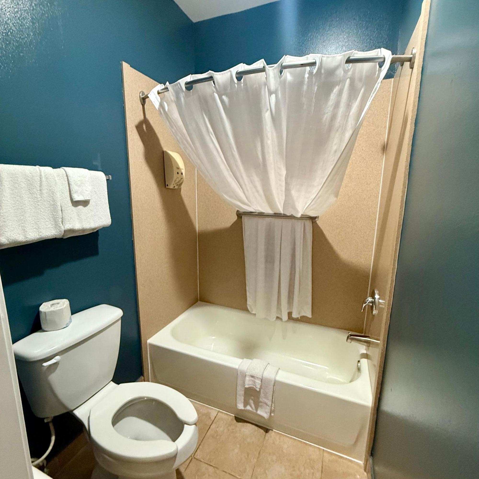 Weslaco Inn - Weslaco/Mercedes Bagian luar foto