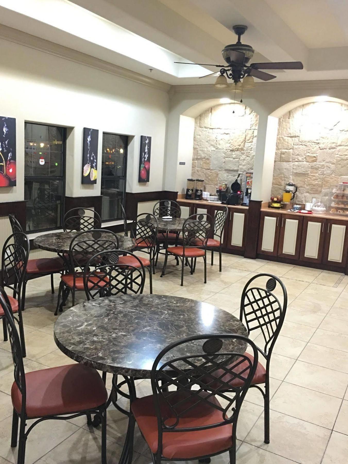 Weslaco Inn - Weslaco/Mercedes Bagian luar foto